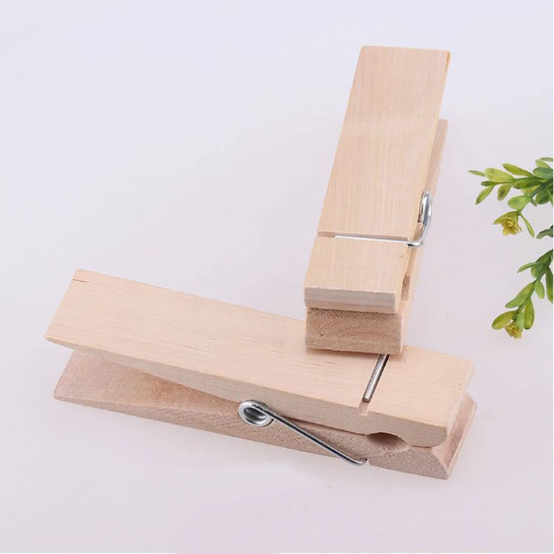 Pinzas de Ropa de Madera de Diferentes Tamaños